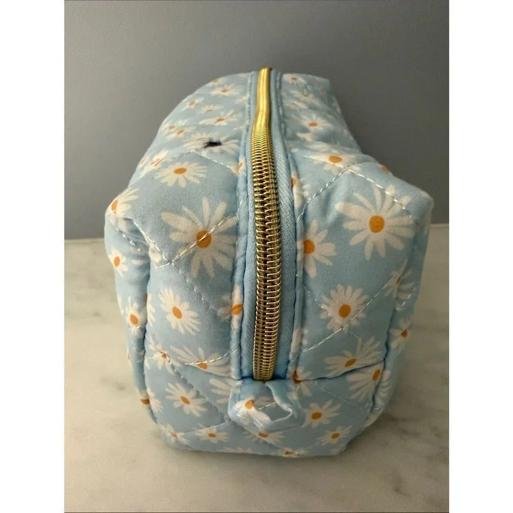 Quilted Daisy Toiletry & Makeup Bag by The Vintage Cosmetic Company